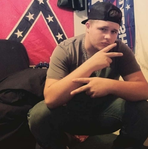 Meet your Posher, Bradley - Picture 1 of 1